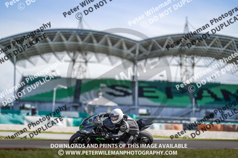 Sepang;event digital images;motorbikes;no limits;peter wileman photography;trackday;trackday digital images